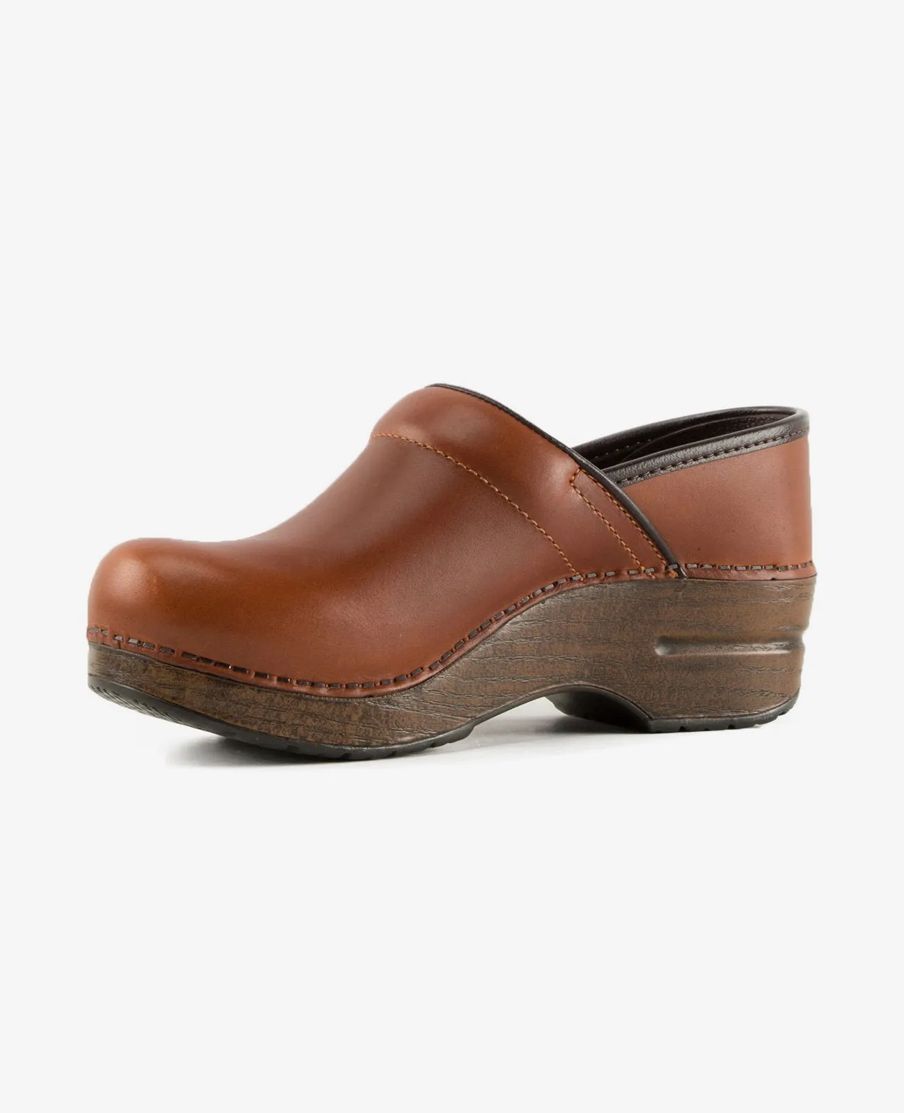 Professional Saddle Brown