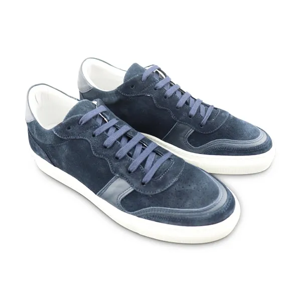 Sneakers in camoscio blu con riporto in pelle