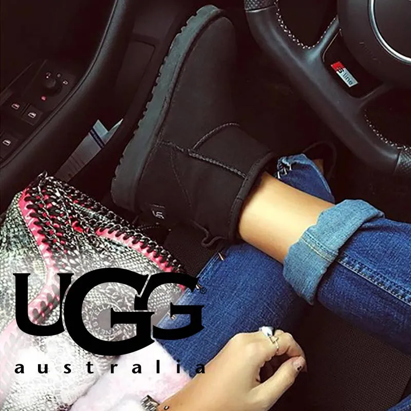 UGG Classic Mini Black